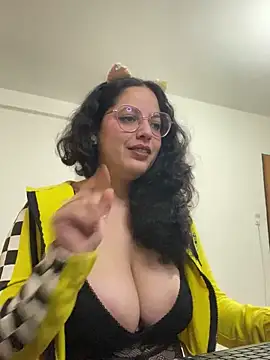 Snapshot of babyluna939 chatting on June 2026 05:07:02 PM babyluna939 online show from June 2026 05:07:02 PM