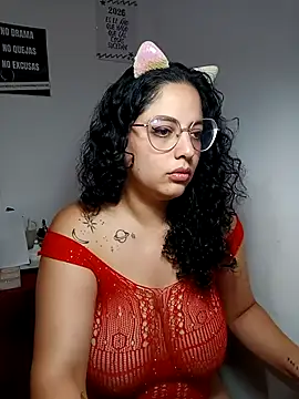 babyluna939 online show from February 2026 04:49:02 PM