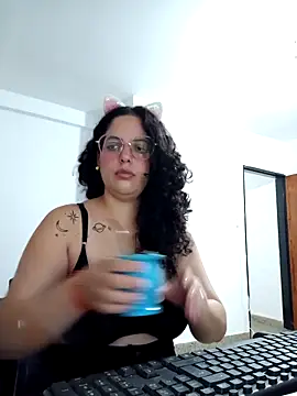 babyluna939 online show from March 2026 07:48:01 PM