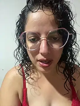 Snapshot of babyluna939 chatting on March 2025 11:32:02 PM babyluna939 online show from March 2025 11:32:02 PM