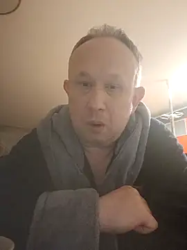 X46x online show from October 2025 04:03:01 AM
