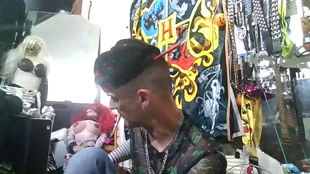 slinginbigD online show from November 2025 06:28:02 AM