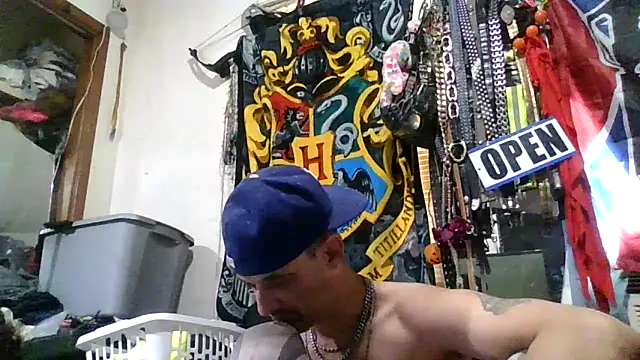 slinginbigD online show from December 2025 05:04:02 PM