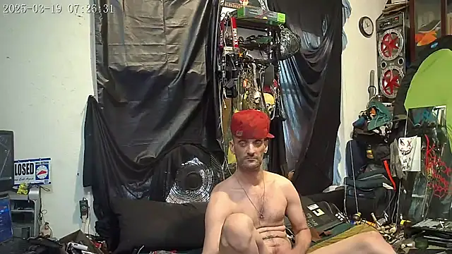 Snapshot of slinginbigD chatting on March 2025 01:29:02 PM slinginbigD online show from March 2025 01:29:02 PM