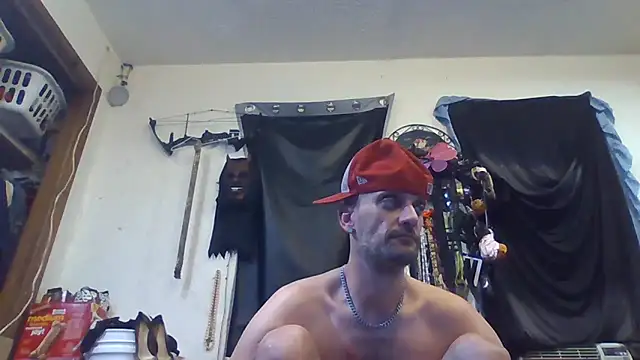 Snapshot of slinginbigD chatting on September 2025 01:33:01 AM slinginbigD online show from September 2025 01:33:01 AM
