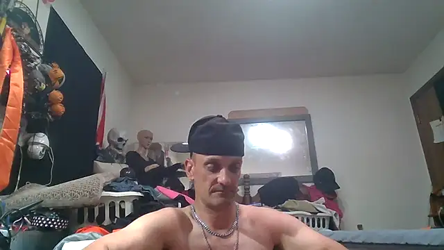 Snapshot of slinginbigD chatting on July 2026 01:35:02 AM slinginbigD online show from July 2026 01:35:02 AM
