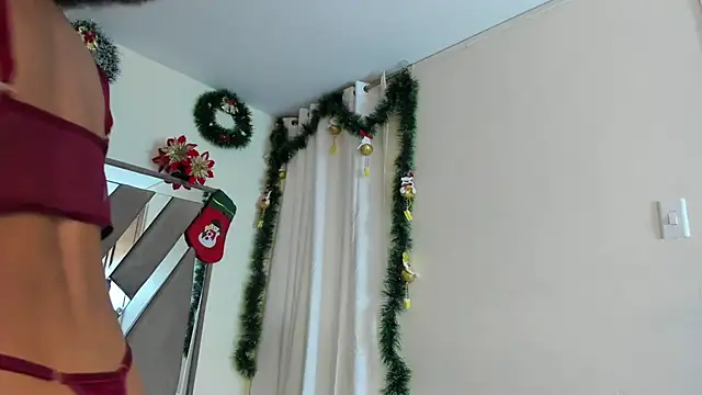 sara williams01 online show from December 2025 01:02:02 PM