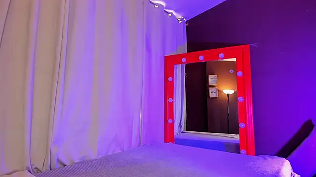 Little Ivy online show from February 2026 07:25:02 PM