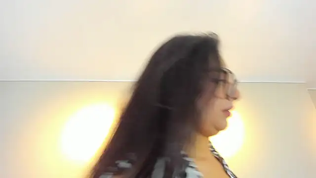 Isis Osman online show from January 2026 07:34:01 PM