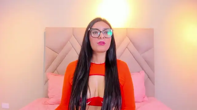 Isis Osman online show from March 2026 02:10:02 PM