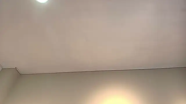 Isis Osman online show from March 2026 07:23:02 PM