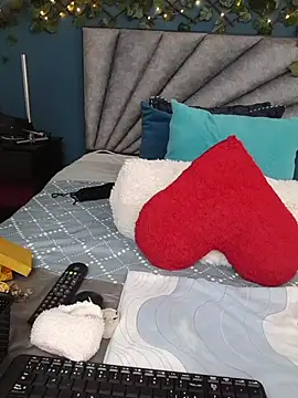 Grey Lorenz11 online show from March 2026 09:46:02 AM