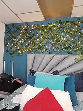 Grey Lorenz11 online show from March 2026 09:49:02 AM