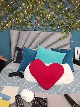 Grey Lorenz11 online show from March 2026 09:13:01 AM