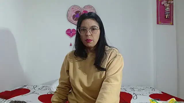 anybellucci43 online show from September 2025 03:18:02 AM
