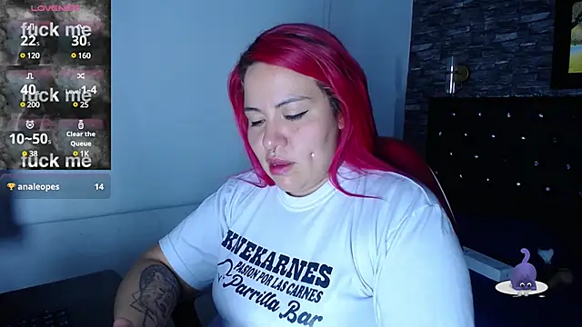 Bruja  Scarlata online show from February 2025 09:04:01 PM