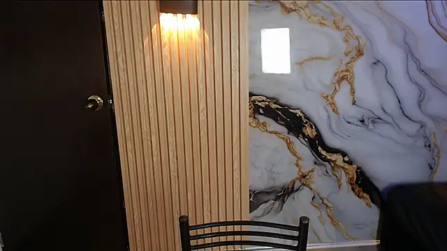 Bruja  Scarlata online show from November 2025 10:15:01 AM