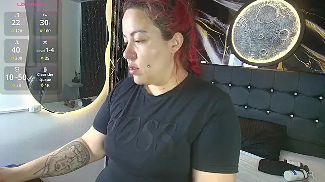 Bruja  Scarlata online show from September 2025 11:10:01 AM