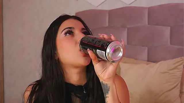 AnitaKariri online show from March 2026 08:40:01 AM