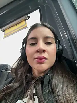 AnitaKariri online show from November 2025 08:18:02 AM