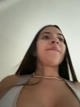 AnitaKariri online show from September 2025 04:40:01 PM