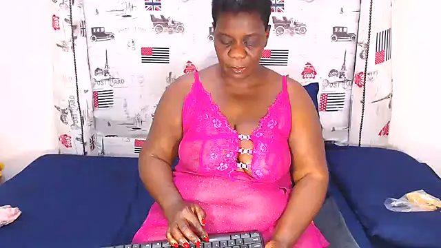 Honeybumsx32 online show from November 2025 06:06:02 AM