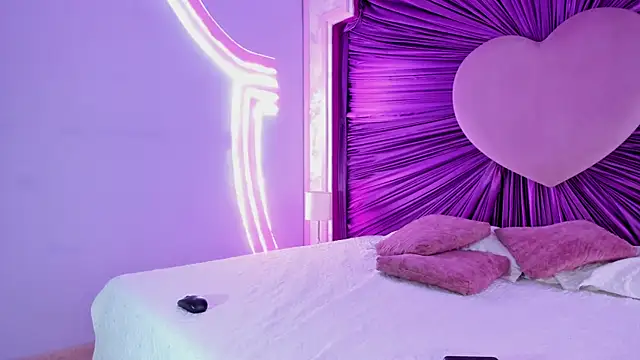 anastasia jhons online show from July 2026 12:02:01 PM