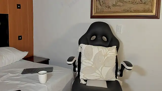 Wendy Marchall online show from March 2026 07:36:01 PM