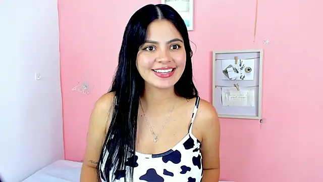 Snapshot of Amandalorense_ chatting on October 2025 02:49:02 AM Amandalorense online show from October 2025 02:49:02 AM