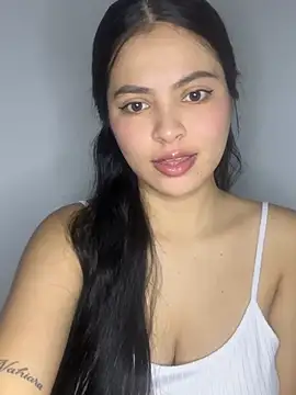 Snapshot of Amandalorense_ chatting on August 2026 05:26:01 AM Amandalorense online show from August 2026 05:26:01 AM