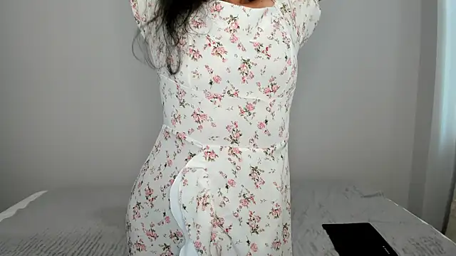 Linda Insatiable online show from June 2026 02:24:02 AM