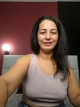 Linda Insatiable online show from September 2025 01:27:01 AM