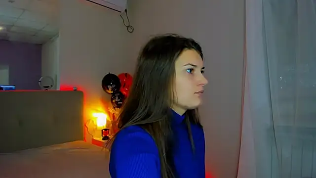 Laura Leee online show from November 2025 06:41:01 AM