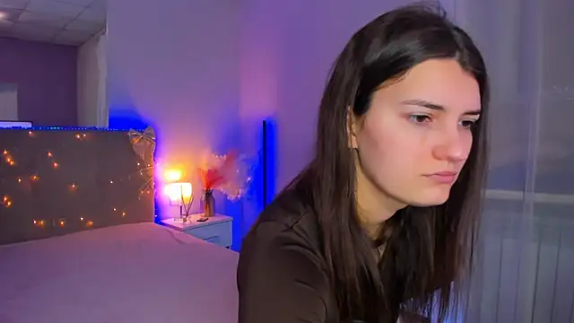 Snapshot of Laura_Leee chatting on March 2026 05:59:02 AM Laura Leee online show from March 2026 05:59:02 AM