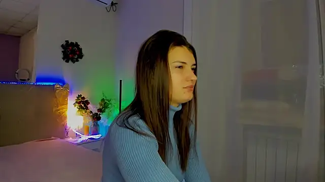 Snapshot of Laura_Leee chatting on December 2025 06:16:01 AM Laura Leee online show from December 2025 06:16:01 AM