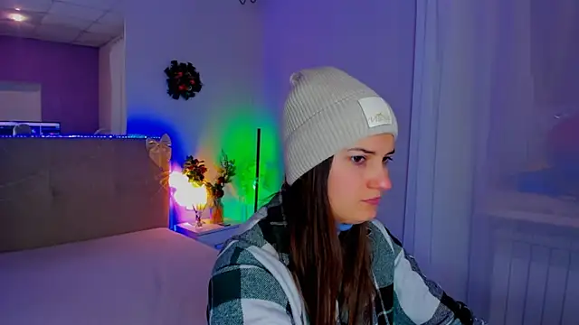 Snapshot of Laura_Leee chatting on January 2026 06:09:02 AM Laura Leee online show from January 2026 06:09:02 AM