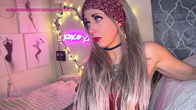 VeronicaRonnieTaylor online show from December 2025 10:56:01 PM