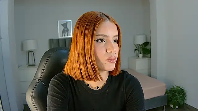 Madie  collins online show from March 2026 12:12:01 PM