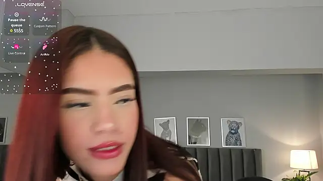 Snapshot of Madie__collins chatting on March 2025 11:10:02 AM Madie collins online show from March 2025 11:10:02 AM