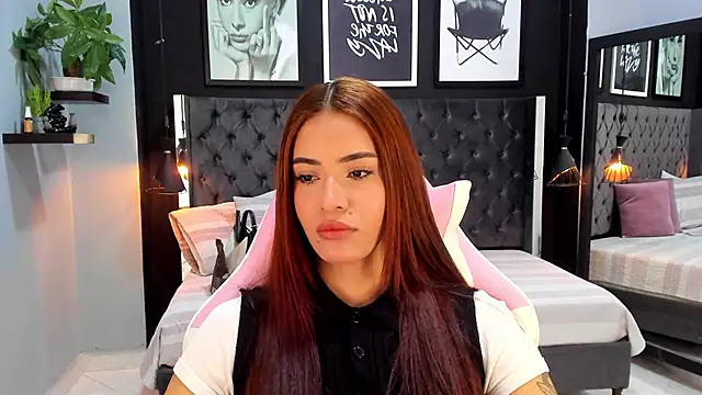 Snapshot of Madie__collins chatting on September 2025 10:10:01 AM Madie collins online show from September 2025 10:10:01 AM