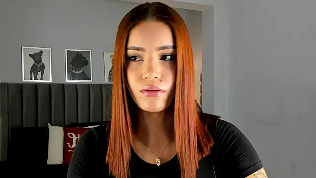 Madie  collins online show from December 2025 11:36:01 AM