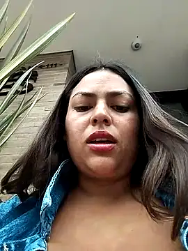 Snapshot of DULCE__26 chatting on March 2025 08:05:02 PM DULCE  26 online show from March 2025 08:05:02 PM