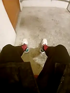 casper0303 online show from December 2025 08:42:01 PM