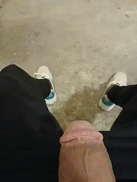 casper0303 online show from September 2025 09:30:01 PM