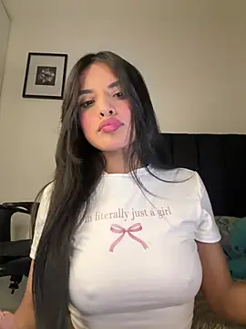 Dulceeany online show from June 2026 11:21:02 PM
