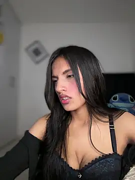 Dulceeany online show from October 2025 11:38:02 PM