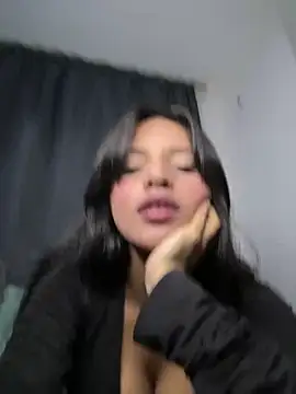 Dulceeany online show from March 2025 04:02:02 AM