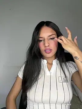 Dulceeany online show from January 2025 01:10:02 AM