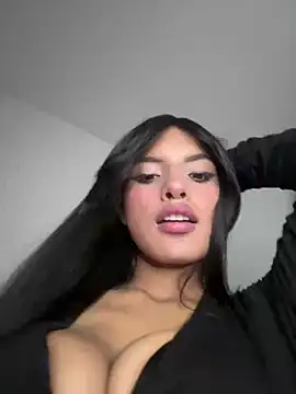 Dulceeany online show from March 2025 03:25:01 AM