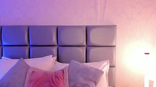 SpicySugar  online show from April 2026 08:04:02 PM